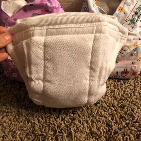 Cloth diapers - Picture 2 of 5